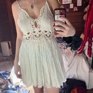 Pretty flowy white crochet dress